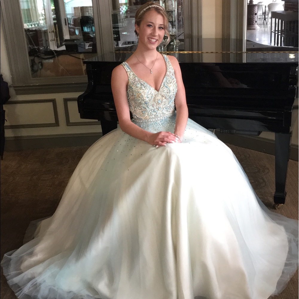 Camille La Vie Prom Dress